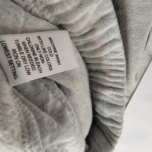 Playboy By PacSun Sweat Fleece Shorts Small Gray Pink Logo - Picture 5 of 7